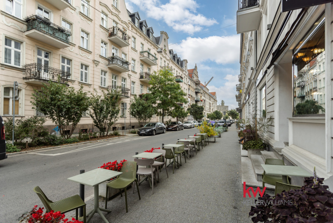 100,8 m² | Oryginalne detale | Kamienica, balkon