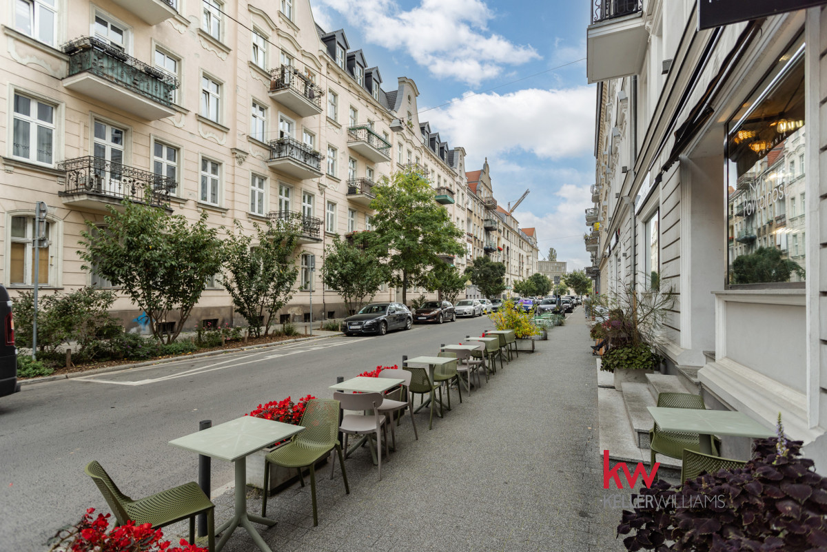 100,8 m² | Oryginalne detale | Kamienica, balkon