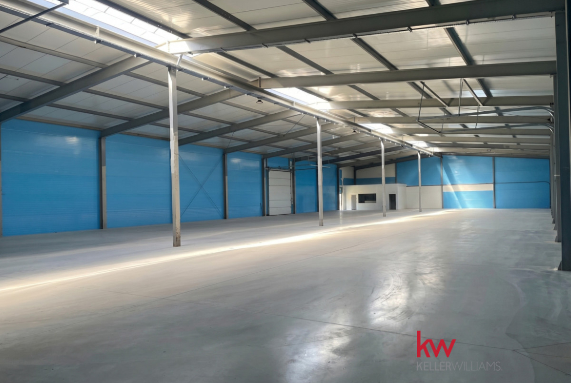 Nowa Hala Na Wynajem  25000 zł netto