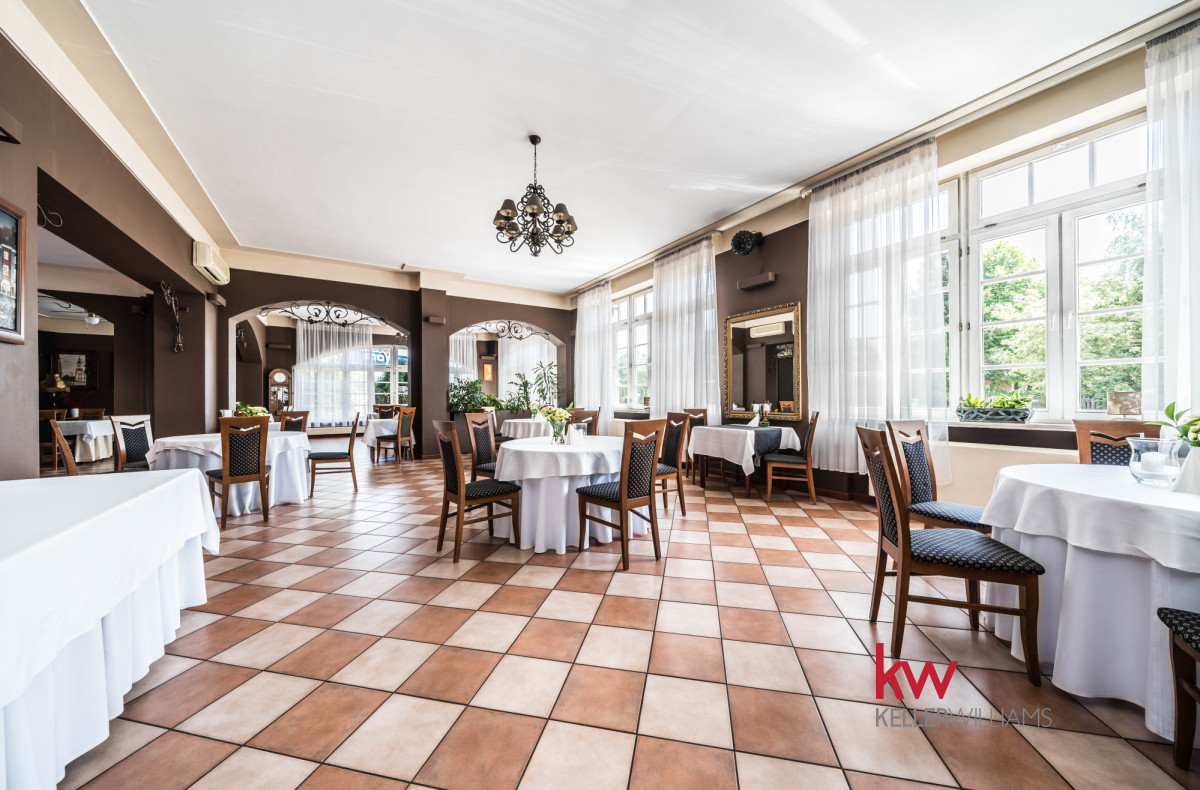 117922169 Pensjonat z restauracją na sprzedaż | 26 pokoi |